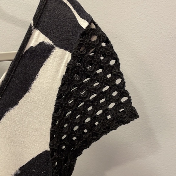 Weston short sleeve top. - Picture 3 of 3